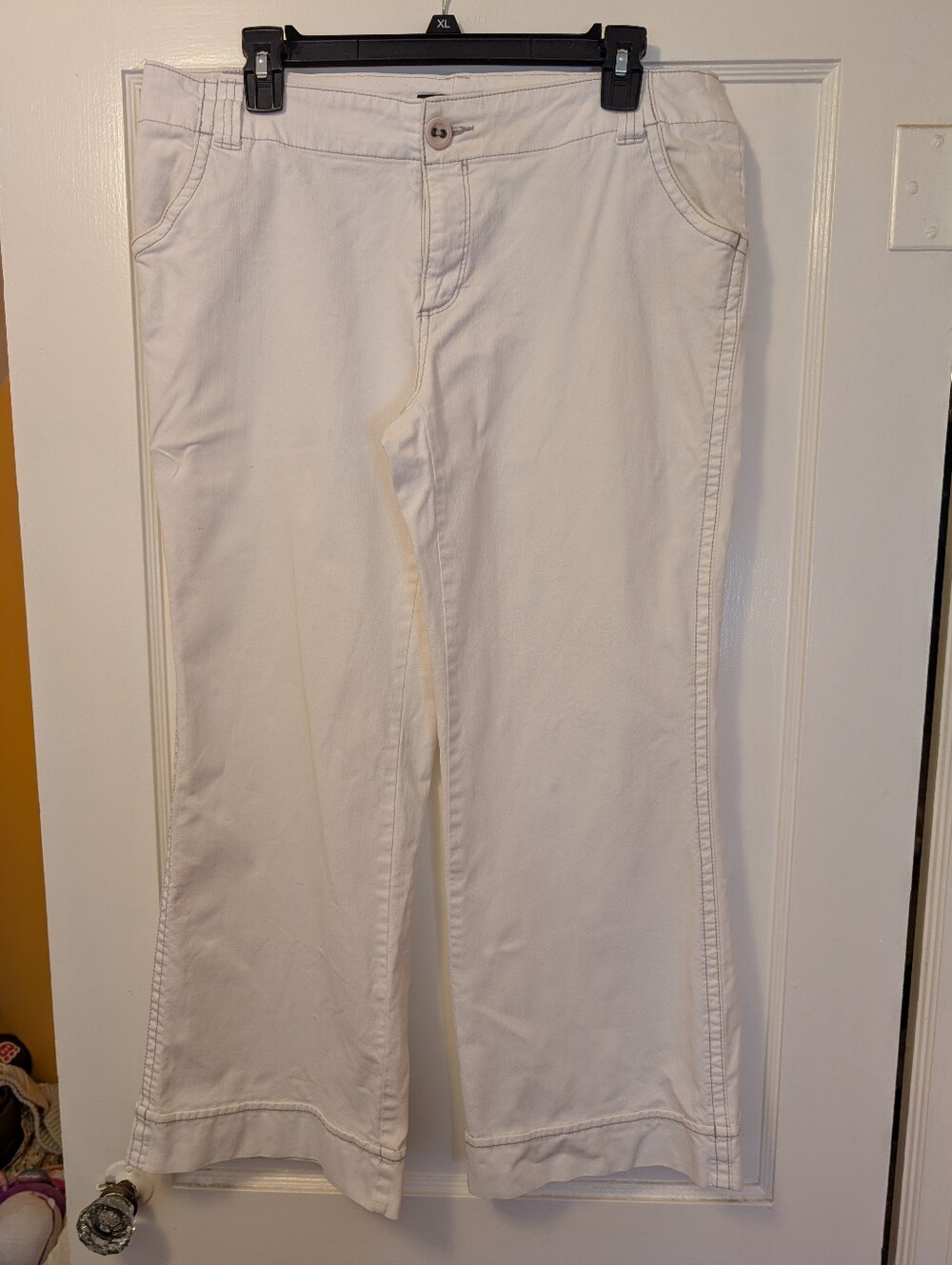 a.n.a A New Approach Petite White Wide Leg Pants Size 12P Stretch Cotton